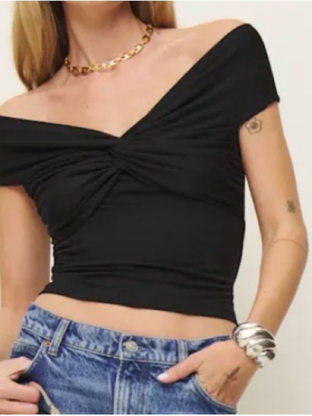 Reformation Ezlynn Black Off-Shoulder Twist Knit Top